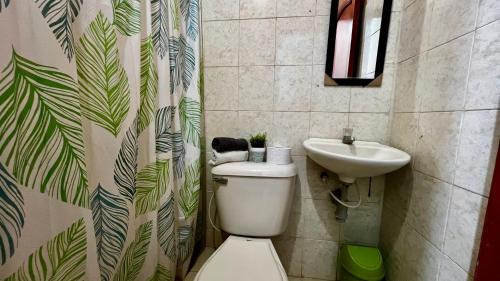 Koupelna v ubytování Habitación con baño privado