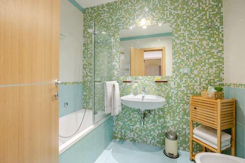 Casa Albertino-in the heart of Naples