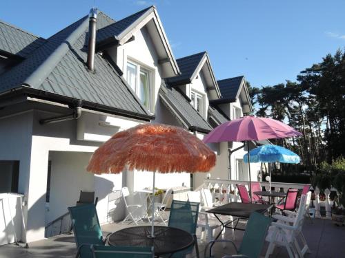 Holiday Home in Dziwnówek near Beach & Lagoon