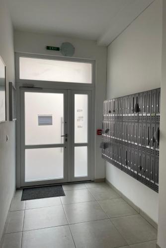 Apartments with WiFi Kastel Stafilic, Kastela - 23978