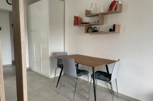 Apartments with WiFi Kastel Stafilic, Kastela - 23978