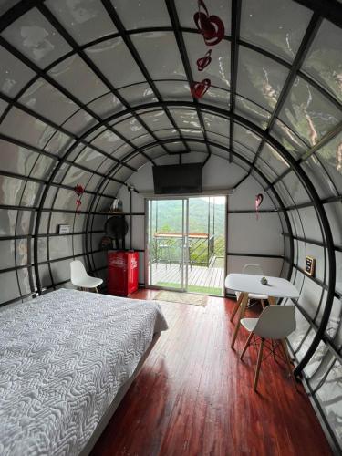 Postel nebo postele na pokoji v ubytování Criss Glamping
