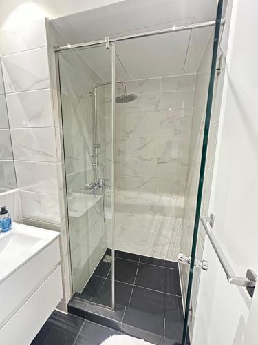 Φωτογραφία από το άλμπουμ του Serenity luxury homes at Embassy σε Accra