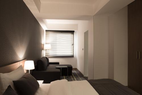  Nova Hotel Yerevan -  Room  picture :   Tea/Coffee maker    Minibar    Shower                           