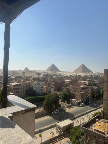 Radiant pyramids Inn