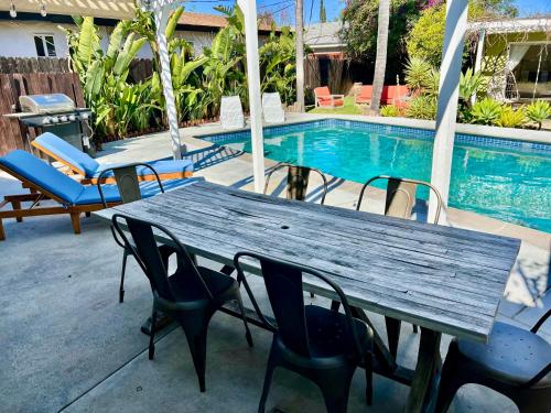 Villa La Verde - Newly Designed 4BR Villa with Pool & Guesthouse by Topanga photo 12
