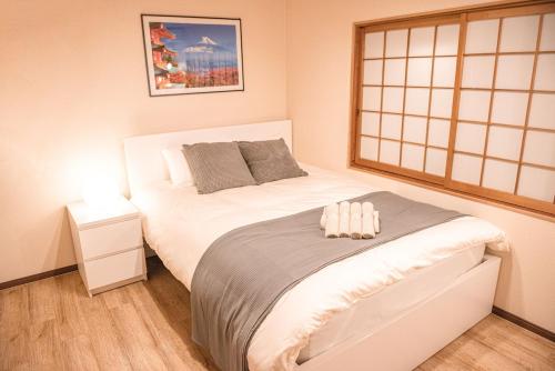 Japanese 5PPL Single Zhaoyan House