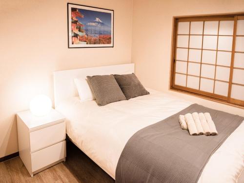 Japanese 5PPL Single Zhaoyan House