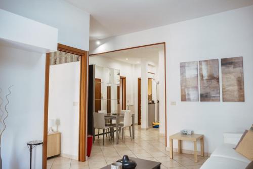 Two Bedroom Appartment - 3 min Metro Conca D'Oro by ORPI RENT