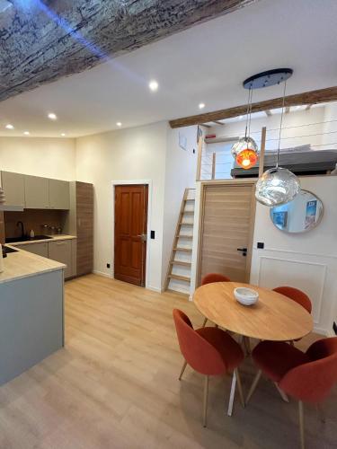 Photo de la galerie de l'établissement 3p Luxueux au coeur du Vieil Antibes, à Antibes