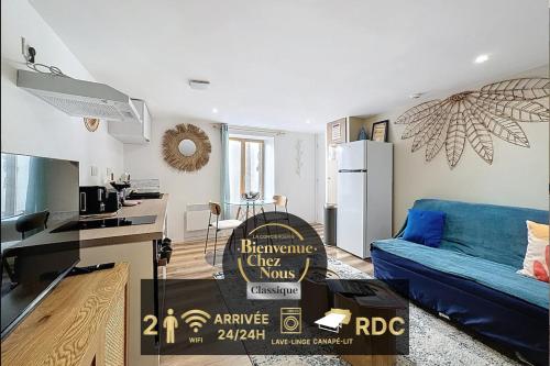 Séjour tout confort dans un appart cosy Aulnat 1