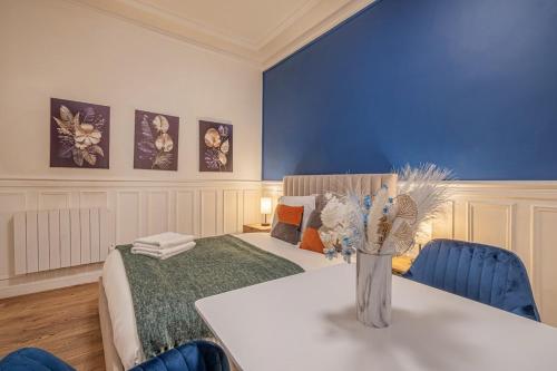 Studio Douillet pour 2 au Cœur de Montmartre-II