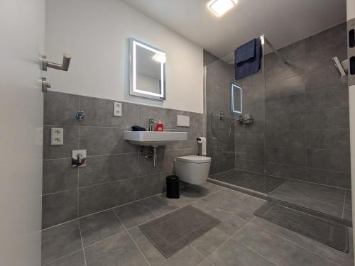 Ένα μπάνιο στο Modern Home Bad Wimpfen