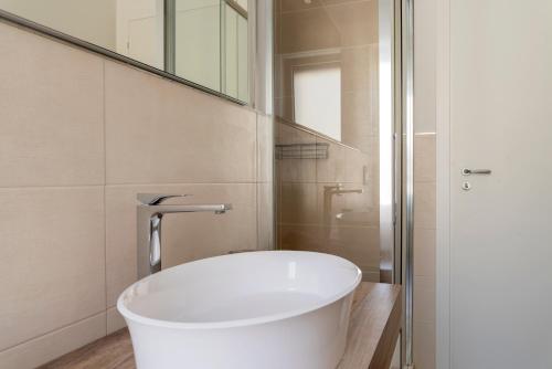 Ένα μπάνιο στο Casa Del Sole a 50 mt dal mare - Aria condizionata