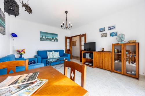Luz Heaven - Top floor Seaview Apartment