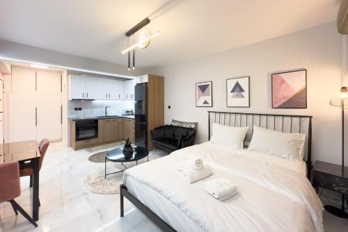 Stylish & Elegant Apt in Pagrati