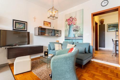 Gallery image of Kalina Deluxe Apartments in Jelsa