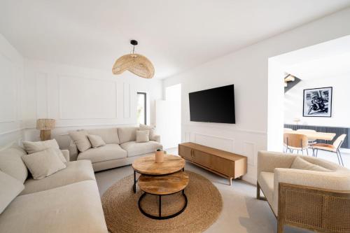 Imagen de la galería de Villa Merveilla - Welkeys, en Magny-le-Hongre