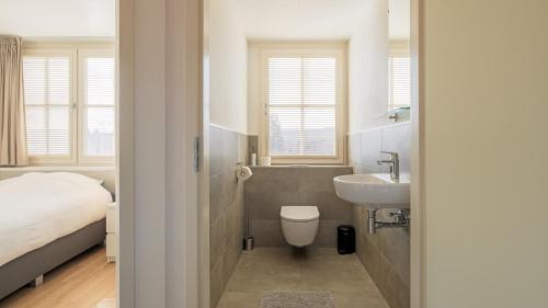 Et badeværelse på De Zeemeeuw