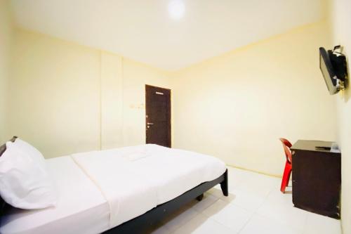 Μια τηλεόραση ή/και κέντρο ψυχαγωγίας στο Hotel O Jodoh Near Grand Batam Mall Formerly Agung Hotel