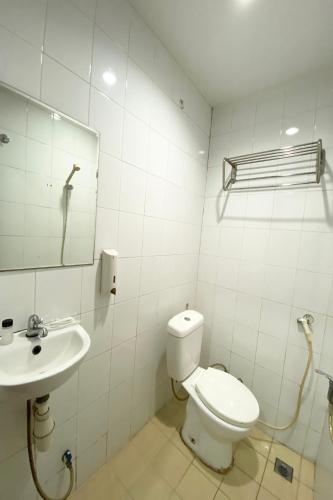 Ένα μπάνιο στο Hotel O Jodoh Near Grand Batam Mall Formerly Agung Hotel