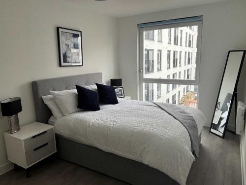 Stylish 1-Bedroom Apartment Sleeps 3 in central Birmingham photo 6