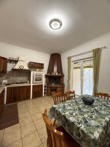 Due Leoni House