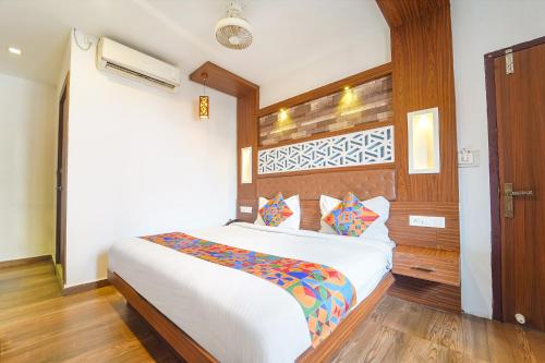 Gallery image of FabHotel Qube in Ernakulam