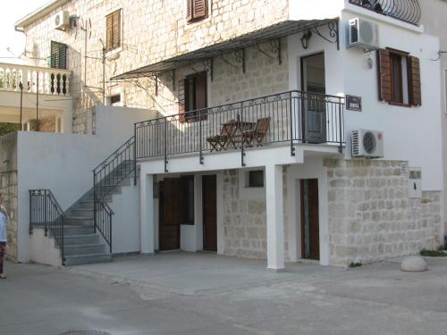 Apartment in stone house on seaside