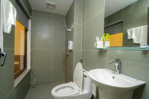 Ένα μπάνιο στο Linh Anh Motel Thanh Hoá