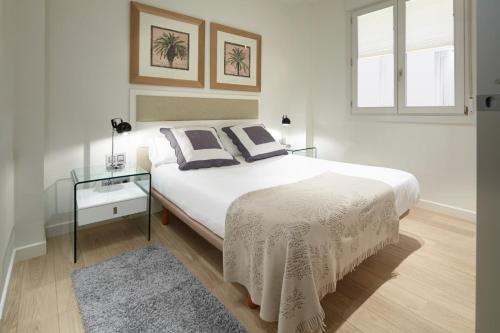 Easo Suite 2C by FeelFreeRentals