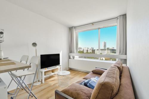 Beautiful Studio at La Défense near Paris