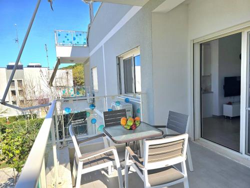 Μπαλκόνι ή βεράντα στο Sunny Beach Apartments - 146