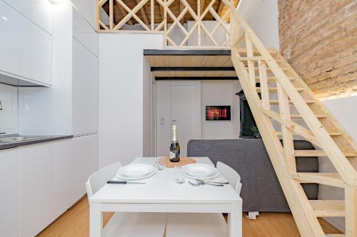 2CLI19 -Duomo-Loreto - Elegant - Central
