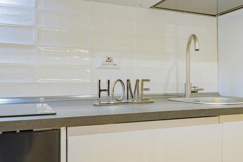 Fotografija u galeriji objekta 2CLI19 -Duomo-Loreto - Elegant - Central u Milanu