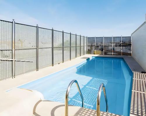 Apart Sevilla Centro con piscina