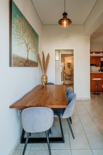 Η κουζίνα ή μικρή κουζίνα στο cozy apartment messini