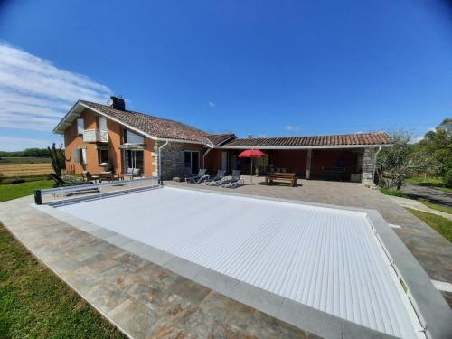 Villa de Campagne au bord de l'Adour
