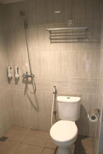 Koupelna v ubytování Apartemen cahya view 2