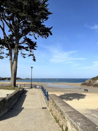 Studio centre ville proche plages et commerces
