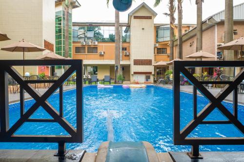 Πισίνα στο ή κοντά στο Anabel Apartment and Suites, Abuja
