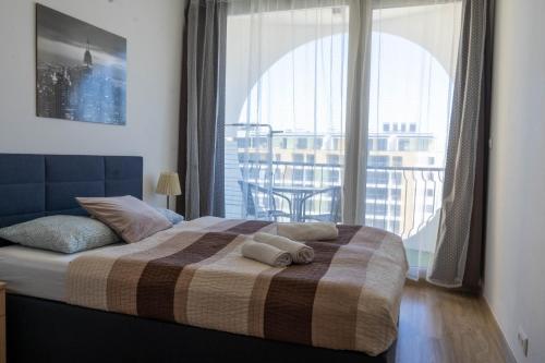 Gallery image of Seaforth Apartment in Siófok