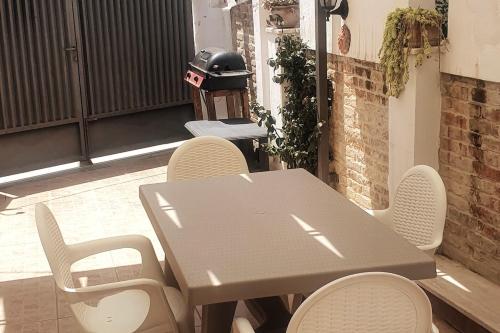 Χώρος καθιστικού στο House rented 10 meters from the sea