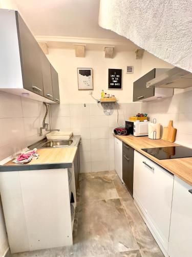 Η κουζίνα ή μικρή κουζίνα στο Apartment Calimero