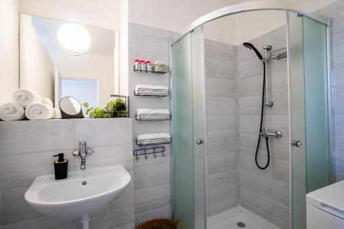 Ένα μπάνιο στο DIVA Apartment