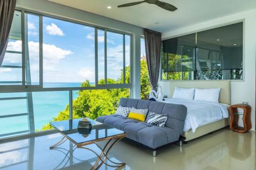 Ένα ή περισσότερα κρεβάτια σε δωμάτιο στο Villa Somsuay 5Br Private Pool & Panoramic View