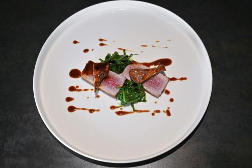 リゾートの敷地内または近くでの食事または食べ物