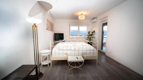 Trogir Padre Dante FREE PARKING and STARLINK High speed internet