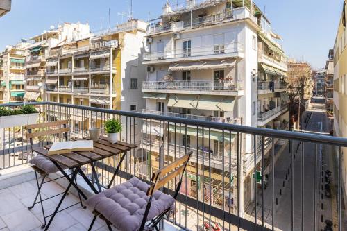 BEAUTIFUL APARTMENT near city center & metro