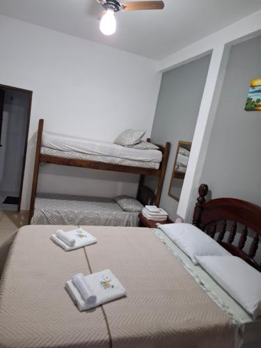 Ένα ή περισσότερα κρεβάτια σε δωμάτιο στο Suites Brejauva